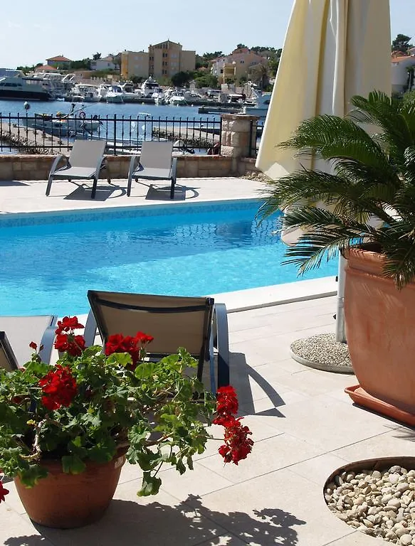 Guest House Villa Papalina Rab Town Kroatien
