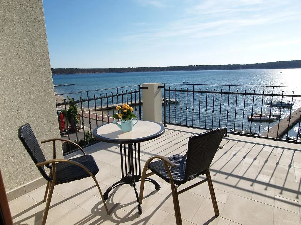 Guest House Villa Papalina Rab Town