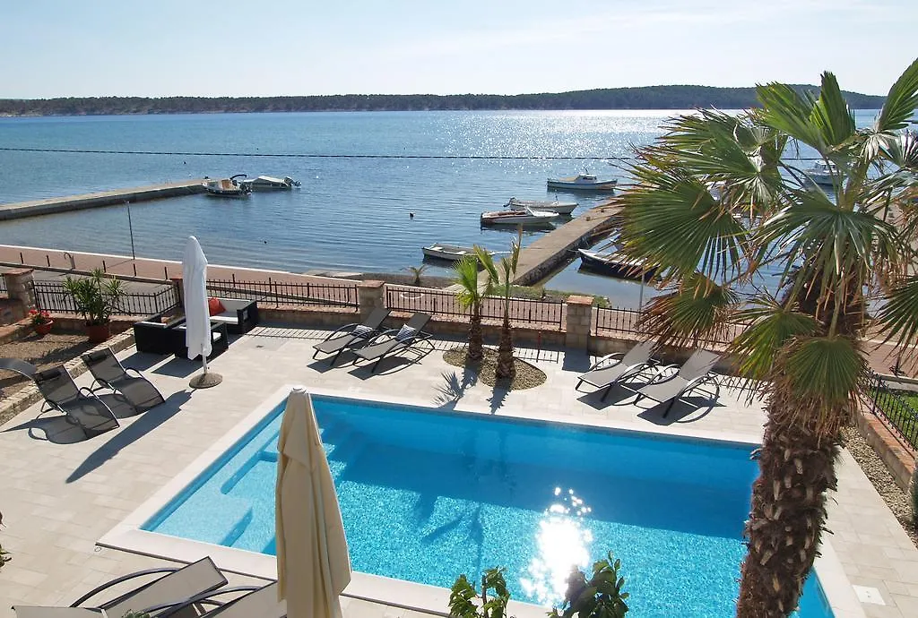 ****  Guest House Villa Papalina Rab Town Kroatien