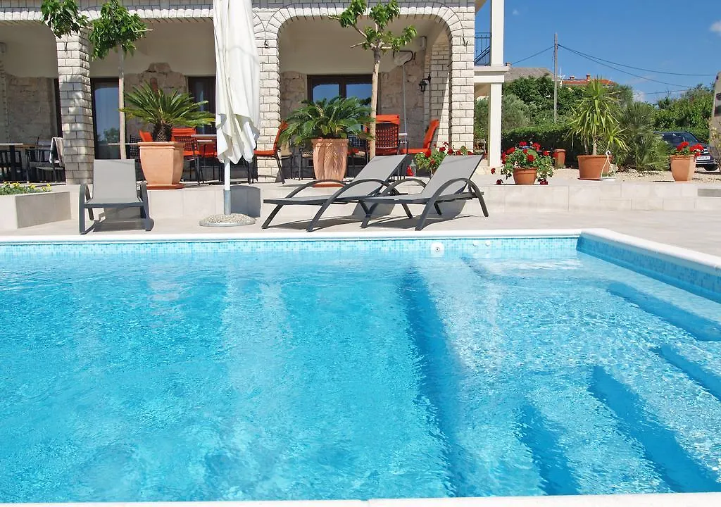 Guest House Villa Papalina Rab Town