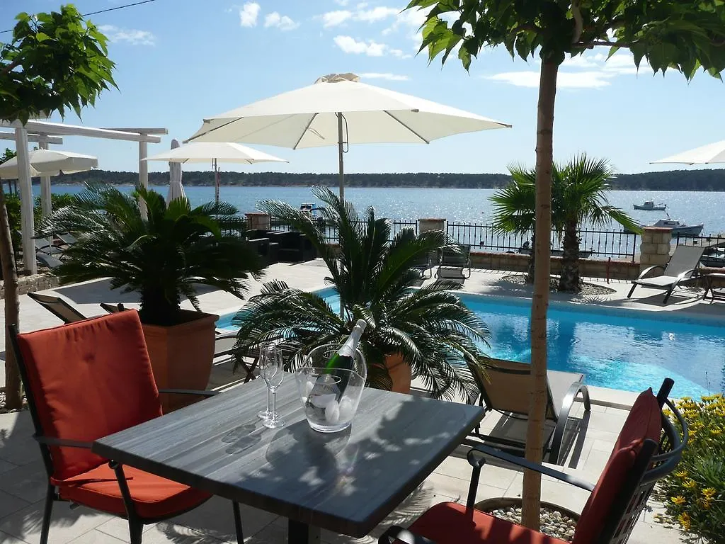Guest House Villa Papalina Rab Town Chorvatsko