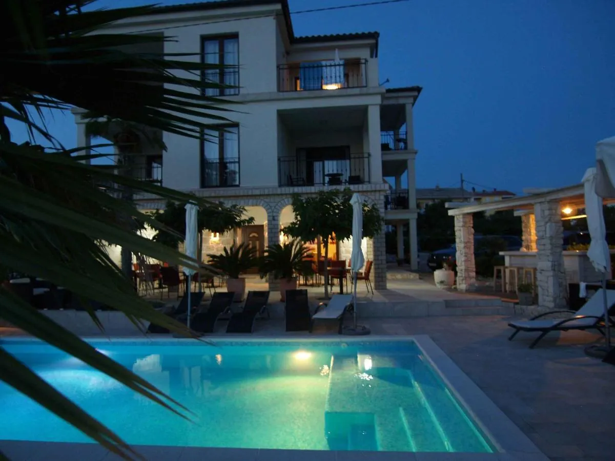 ****  Guest House Villa Papalina Rab Town Chorvatsko